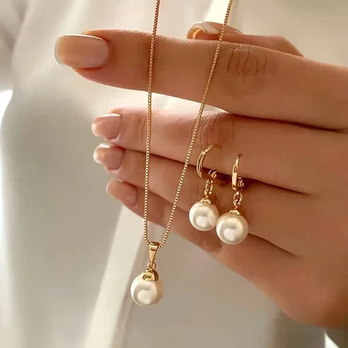 Golden Pearl Jewelry Set