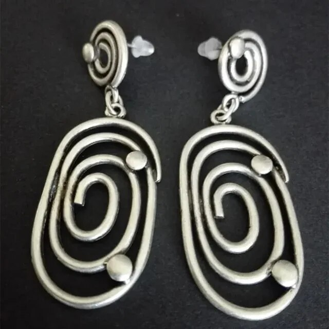 Vintage Spiral Earrings with Silver-Plated Pearls